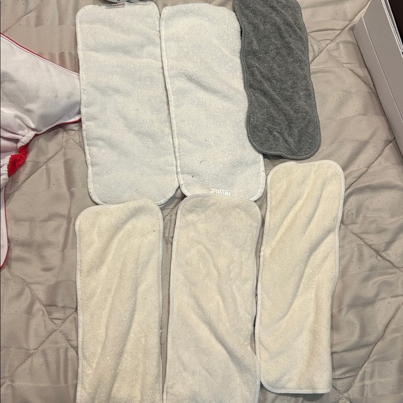 Cloth diaper bundle - Picture 4 of 5